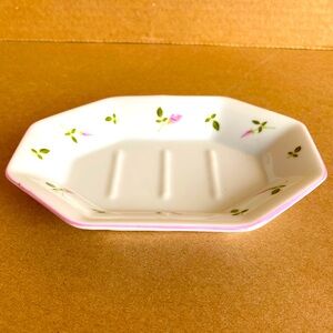 Vintage St Michael Rosebud Ceramic Soap Dish White with Pink Trim and Rosebuds